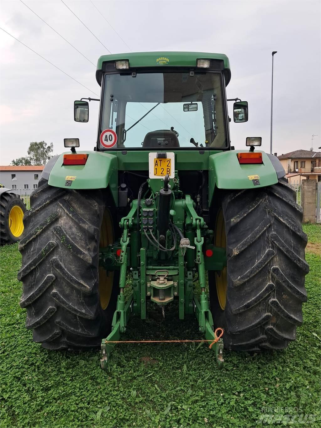 John Deere 7710 Tractoare