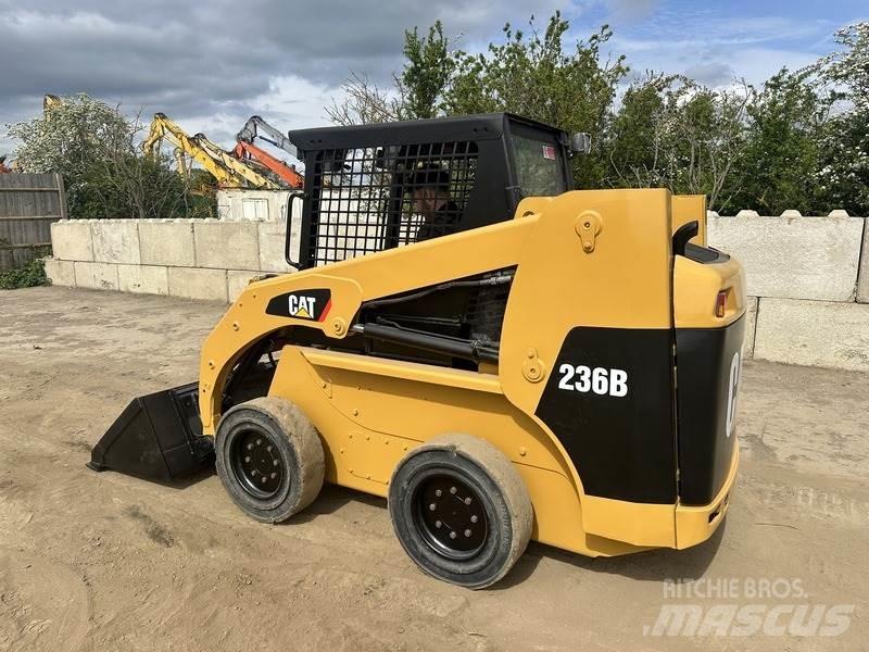 CAT 236B Utilaje construcții - Altele