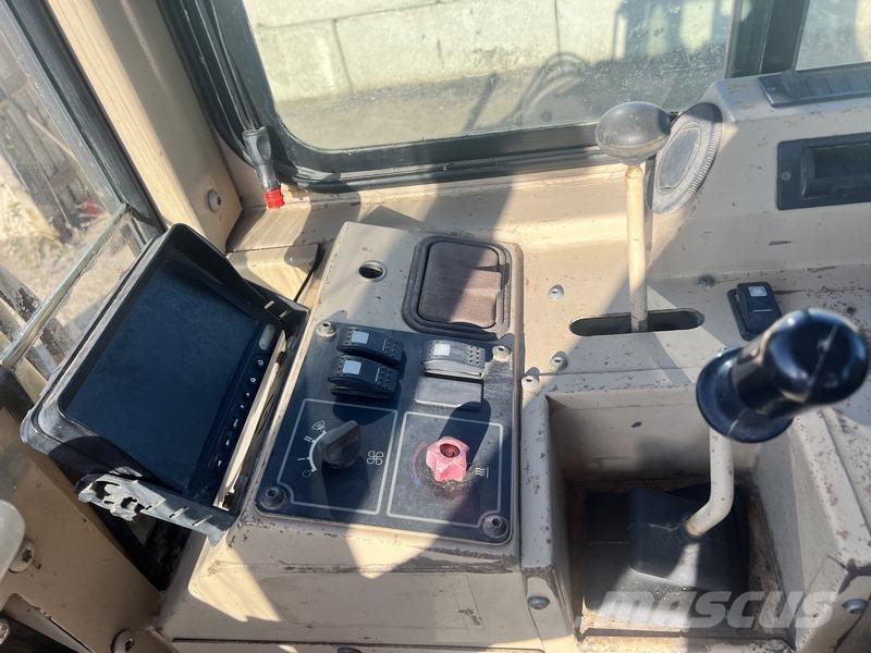 CAT 939 Utilaje construcții - Altele