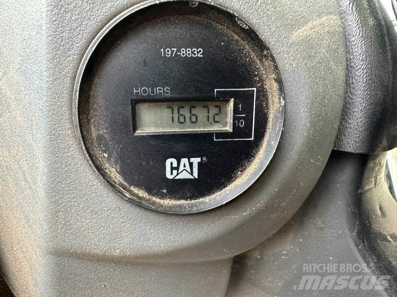 CAT CS-563 E Cilindri compactori dubli