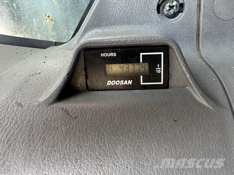 Doosan DX530LC-7 Excavatoare pe șenile

