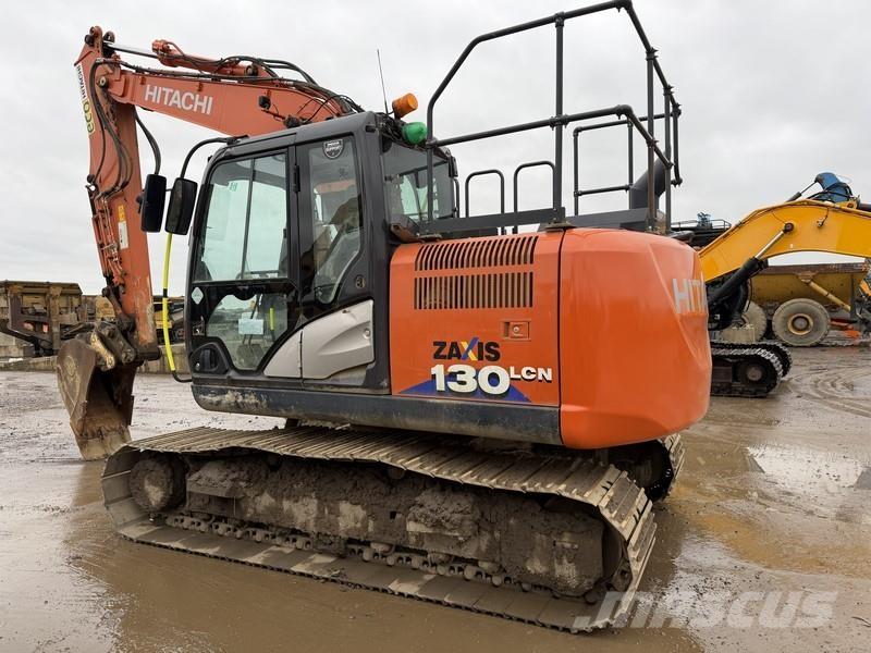 Hitachi ZX130 Excavatoare pe șenile
