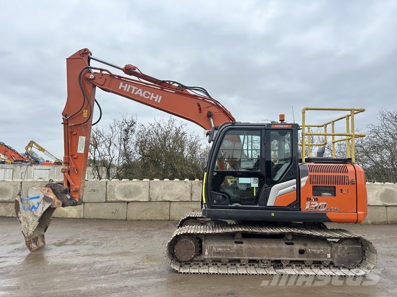 Hitachi ZX130 Excavatoare pe șenile

