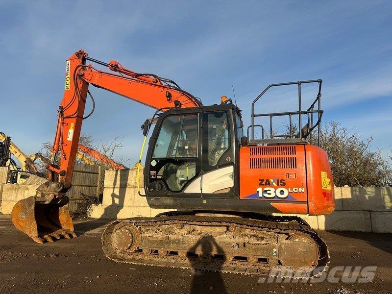 Hitachi ZX130 Excavatoare pe șenile
