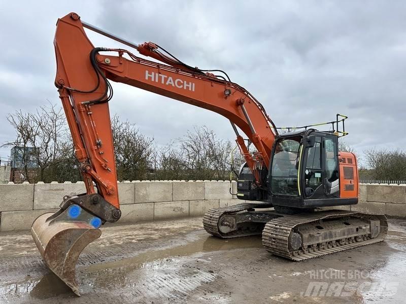 Hitachi ZX225USLC-6 Excavatoare pe șenile

