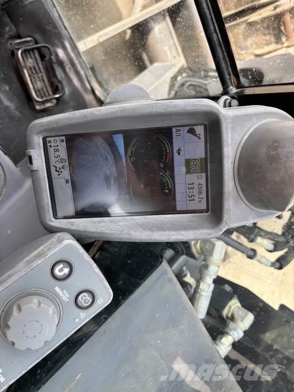 Hitachi ZX85 US-6 Excavatoare 7t - 12t