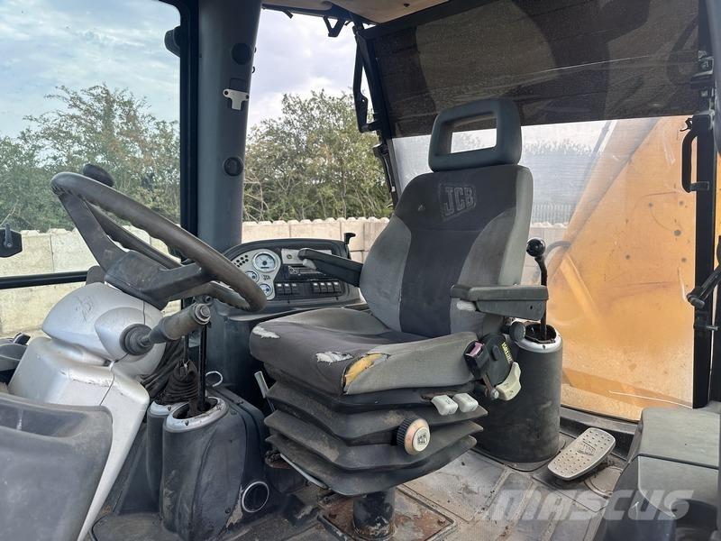JCB 4CX Sitemaster Buldoexcavatoare