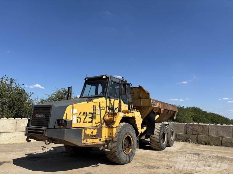 Komatsu HM300-1 Transportoare articulate