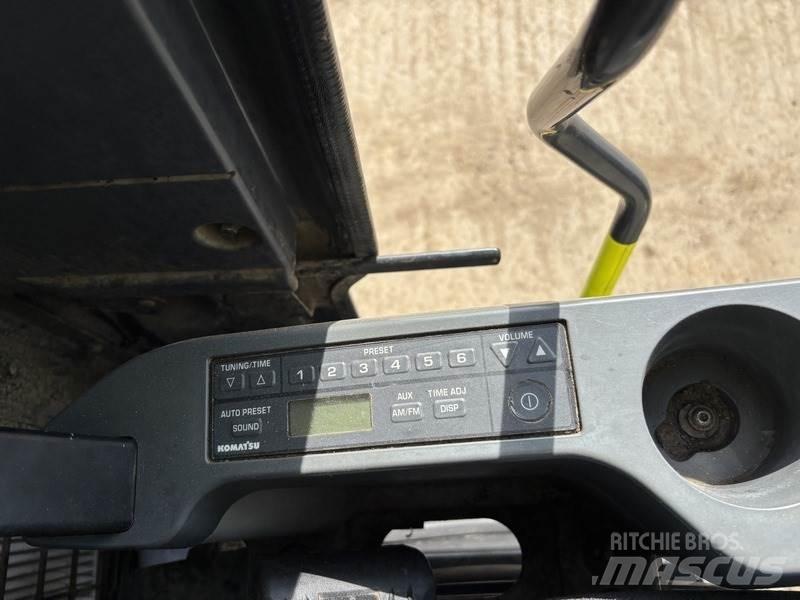 Komatsu PC210LC-10 Excavatoare pe șenile
