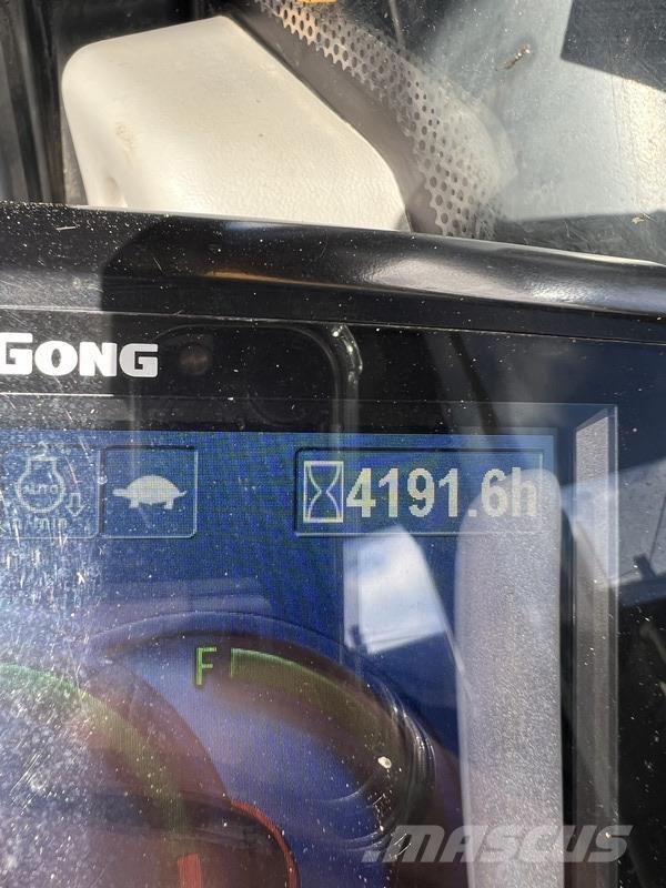 LiuGong CLG933 Excavatoare pe șenile
