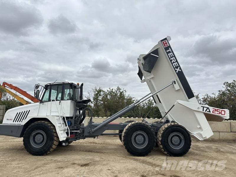 Terex TA250 Transportoare articulate