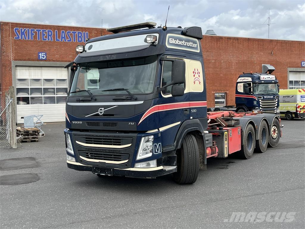 Volvo FM Camion cu carlig de ridicare