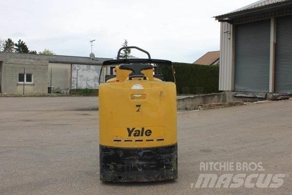 Yale MO20P Stivuitoare de micã inaltime pentu logistica