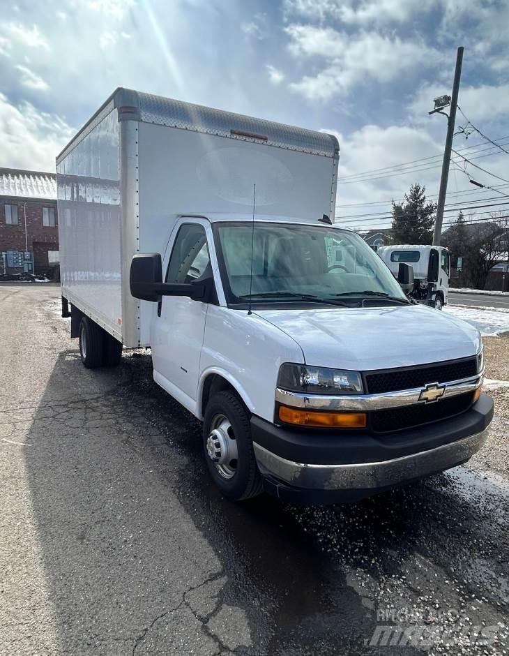 Chevrolet 3500 Autocamioane