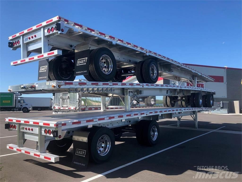 East Mfg FLATBED Pick up/Prelata