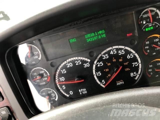 Freightliner 114SD Camion cabina sasiu