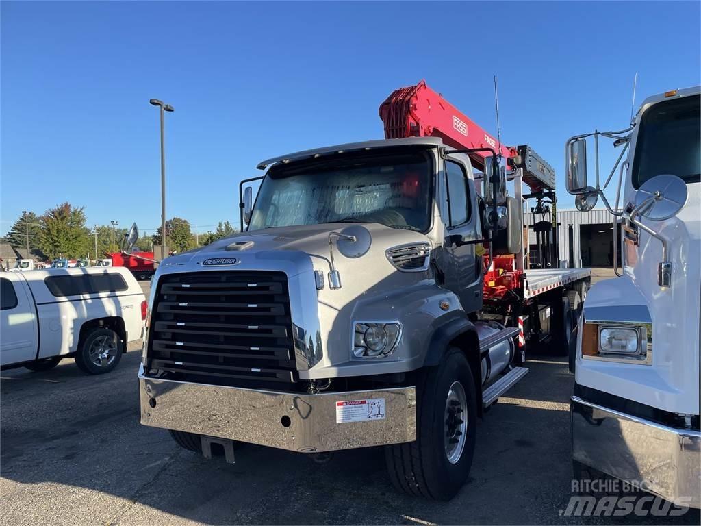 Freightliner 114SD Camion cabina sasiu