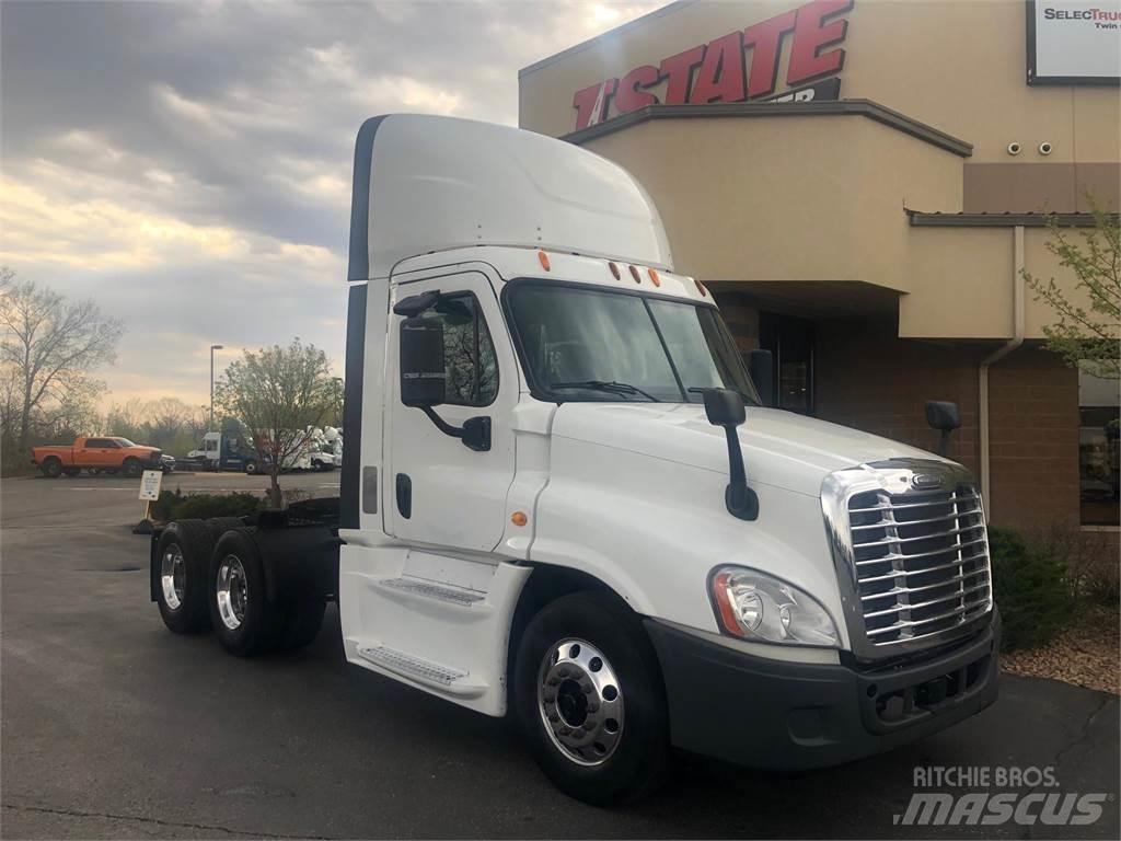 Freightliner Cascadia Autotractoare