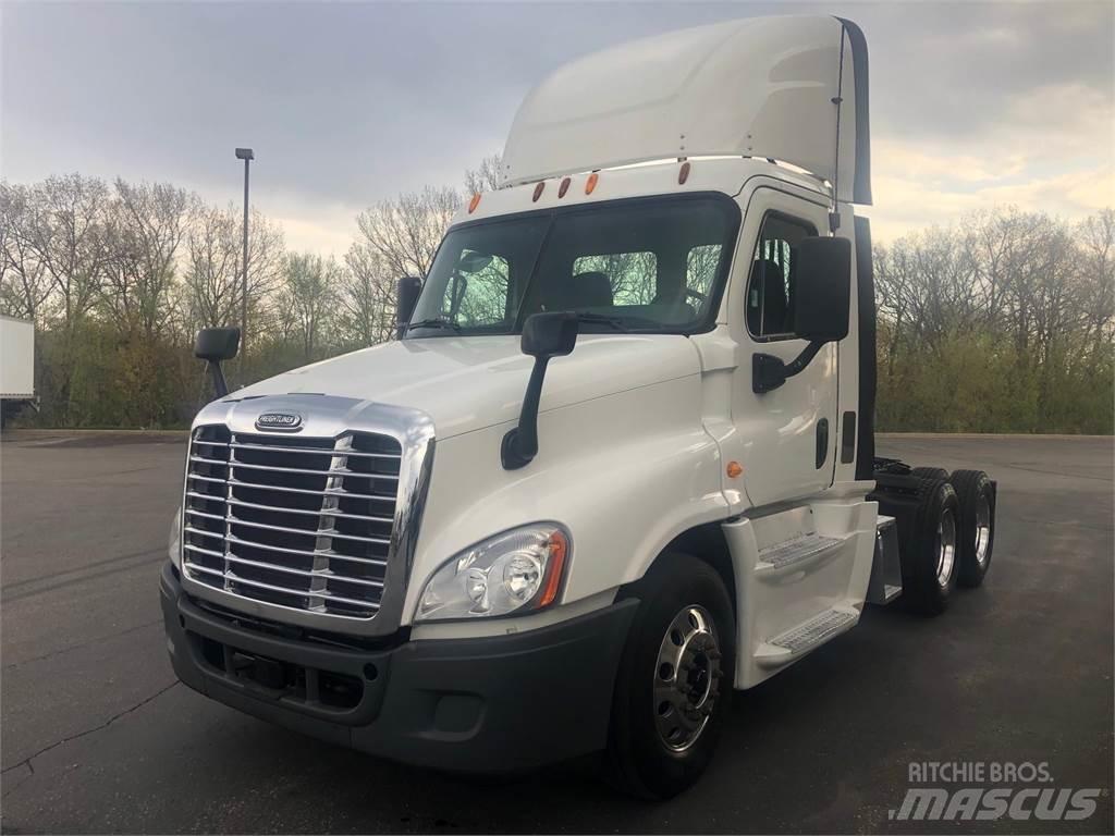 Freightliner Cascadia Autotractoare