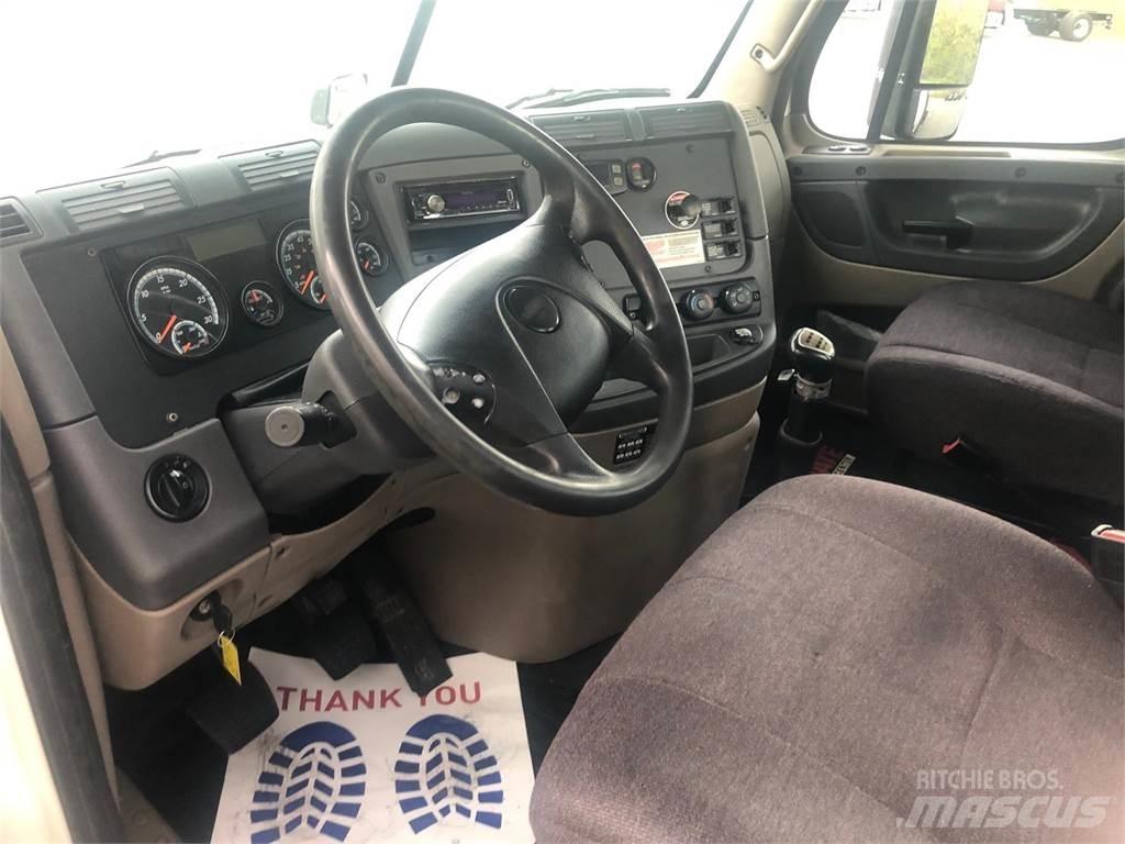 Freightliner Cascadia Autotractoare