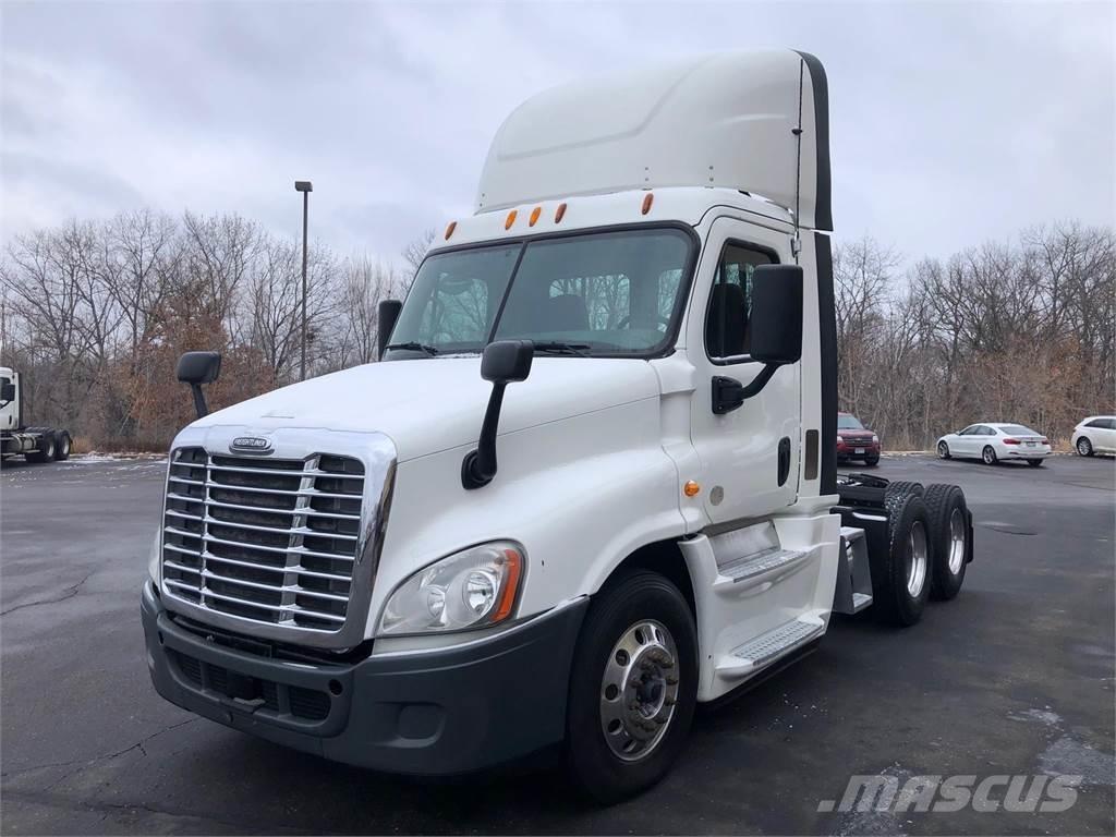Freightliner Cascadia Autotractoare