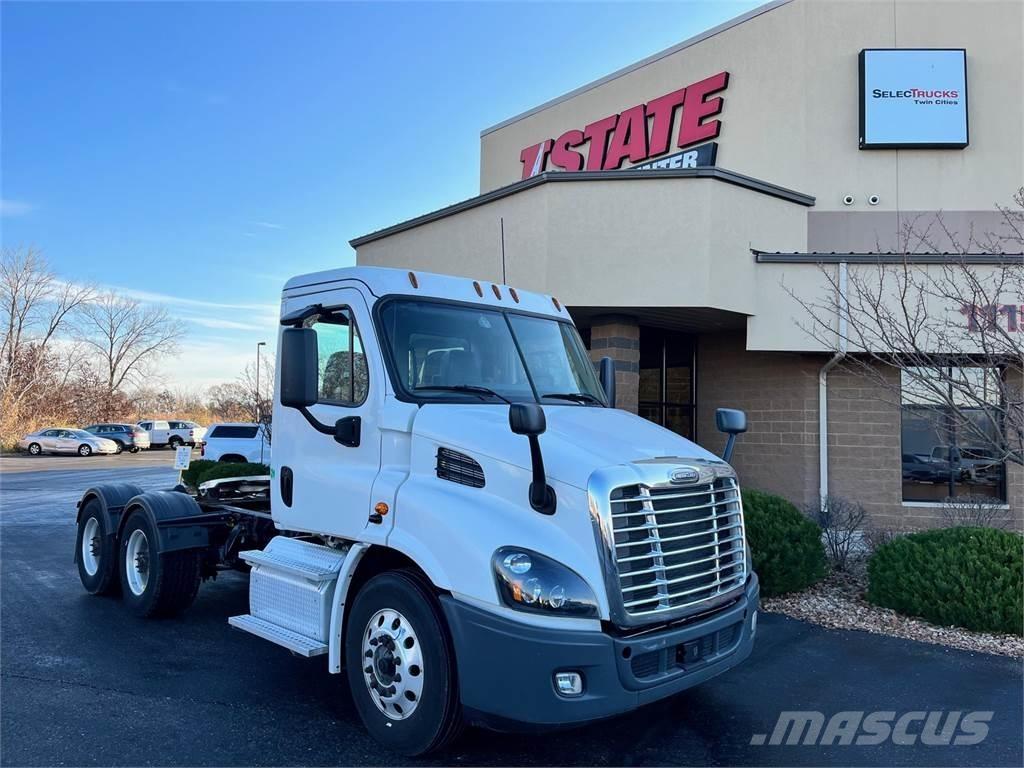 Freightliner Cascadia Autotractoare