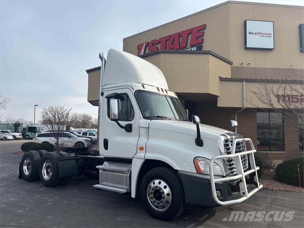 Freightliner Cascadia Autotractoare
