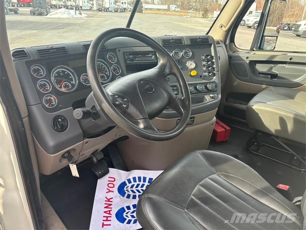 Freightliner Cascadia Autotractoare
