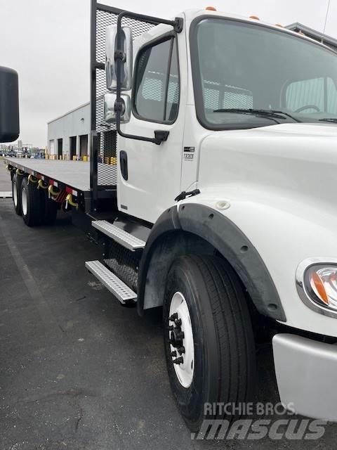 Freightliner M2 Camion cabina sasiu
