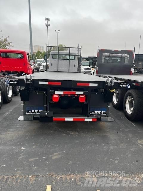 Freightliner M2 Camion cabina sasiu