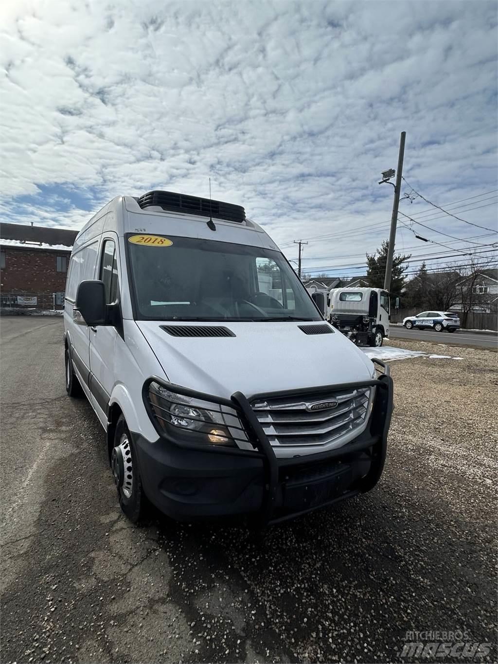 Freightliner sprinter Autocamioane