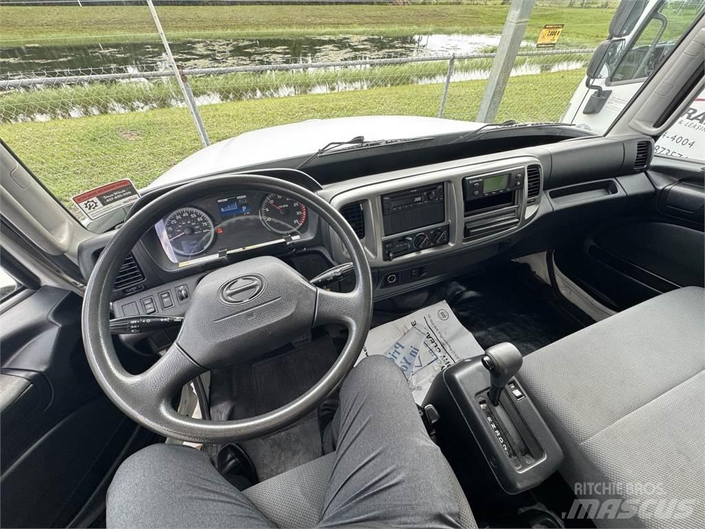 Hino 268 Autocamioane