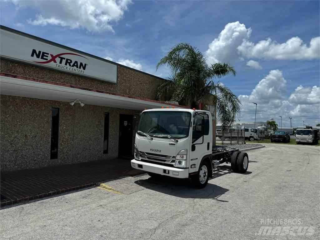 Isuzu NPR-1F204 Autotractoare