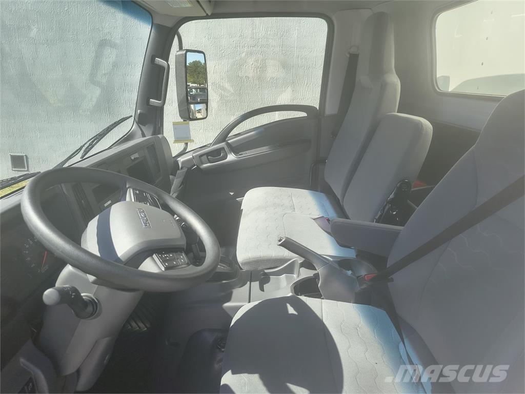 Isuzu NPR-3Y354 Autocamioane