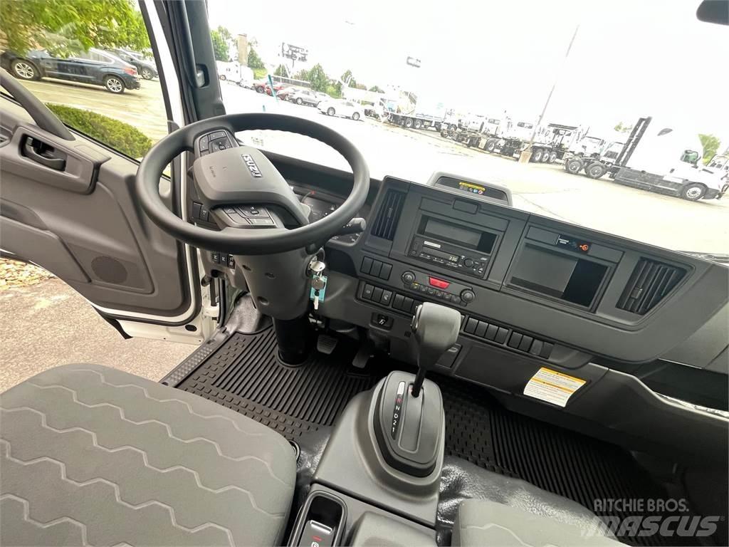 Isuzu NRR Camion cabina sasiu