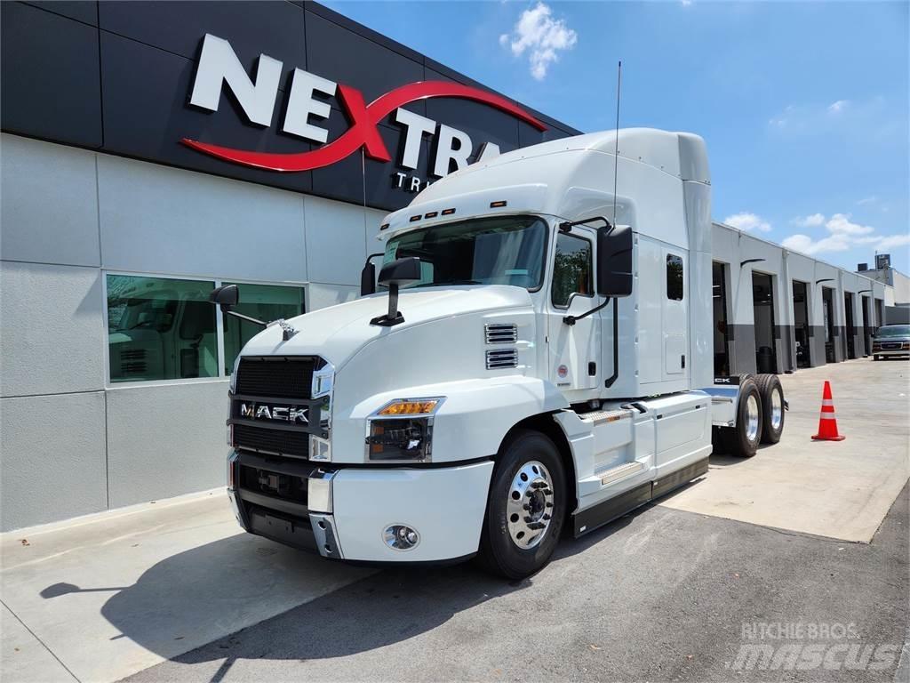 Mack AN64T Autotractoare