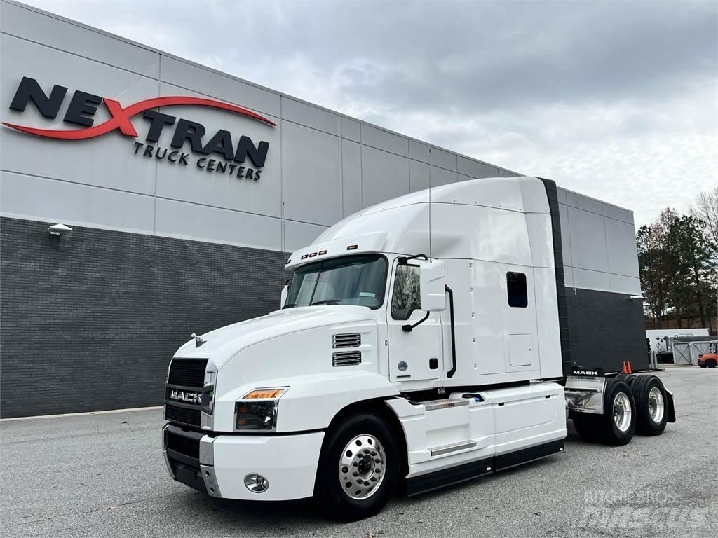 Mack AN64T Autotractoare