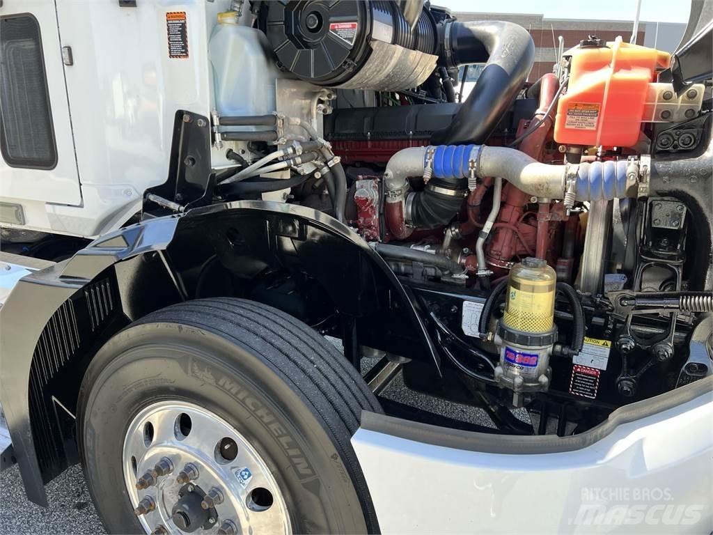 Mack AN64T Autotractoare