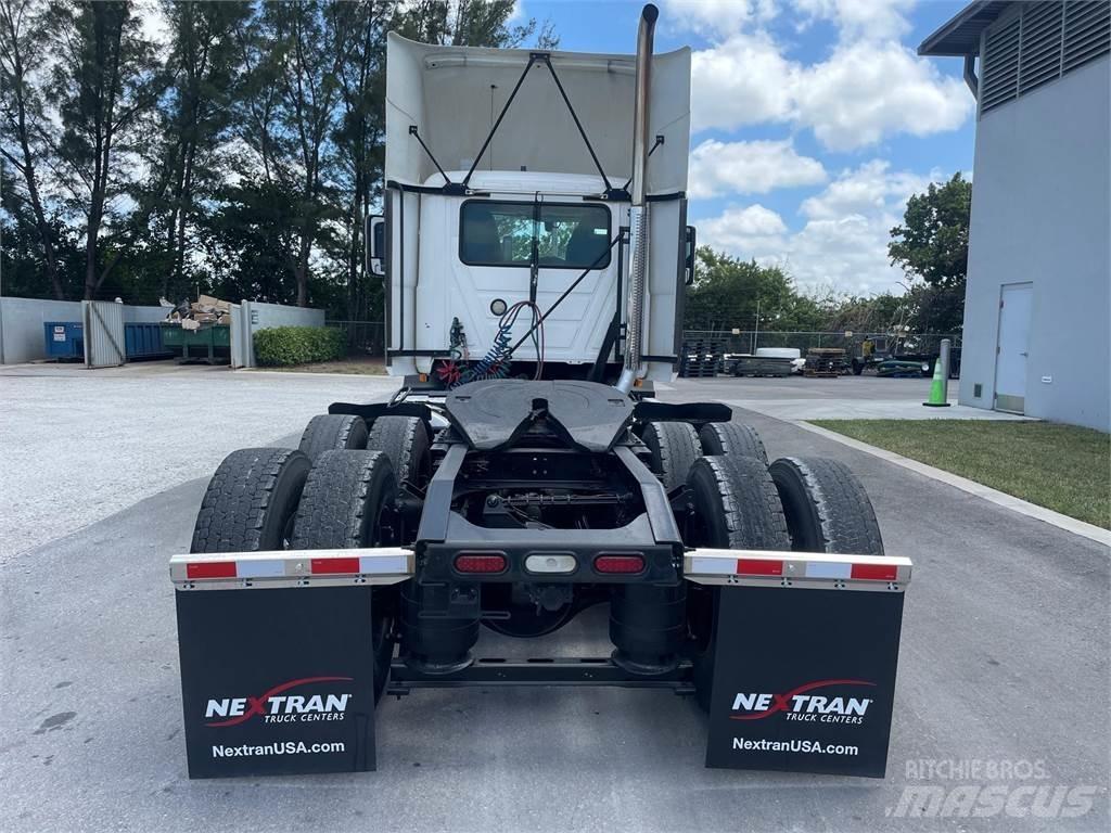 Mack AN64T Autotractoare