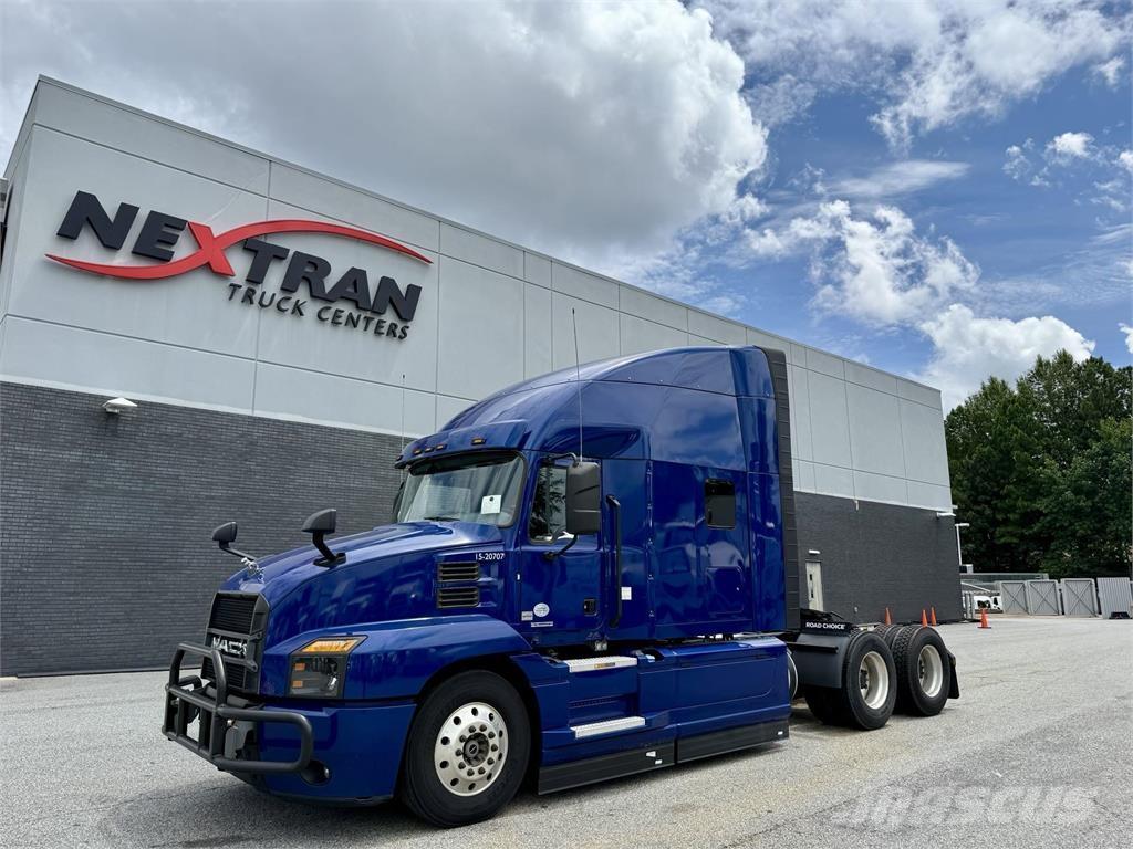 Mack AN64T Autotractoare