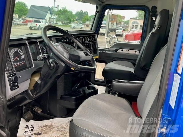 Mack Granite Camion cabina sasiu