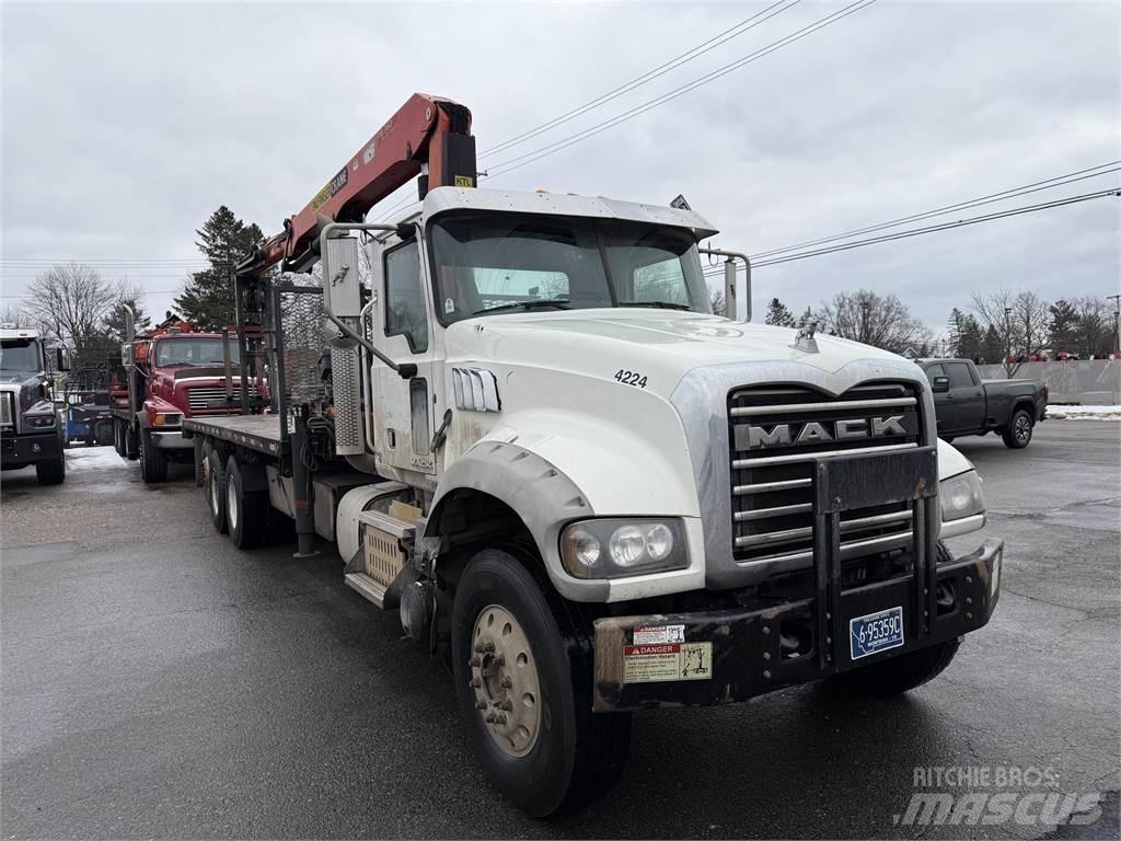 Mack GU700 Camion cabina sasiu