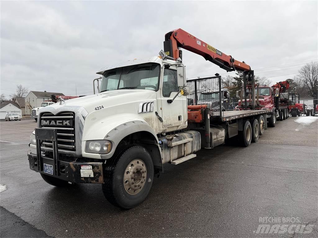 Mack GU700 Camion cabina sasiu