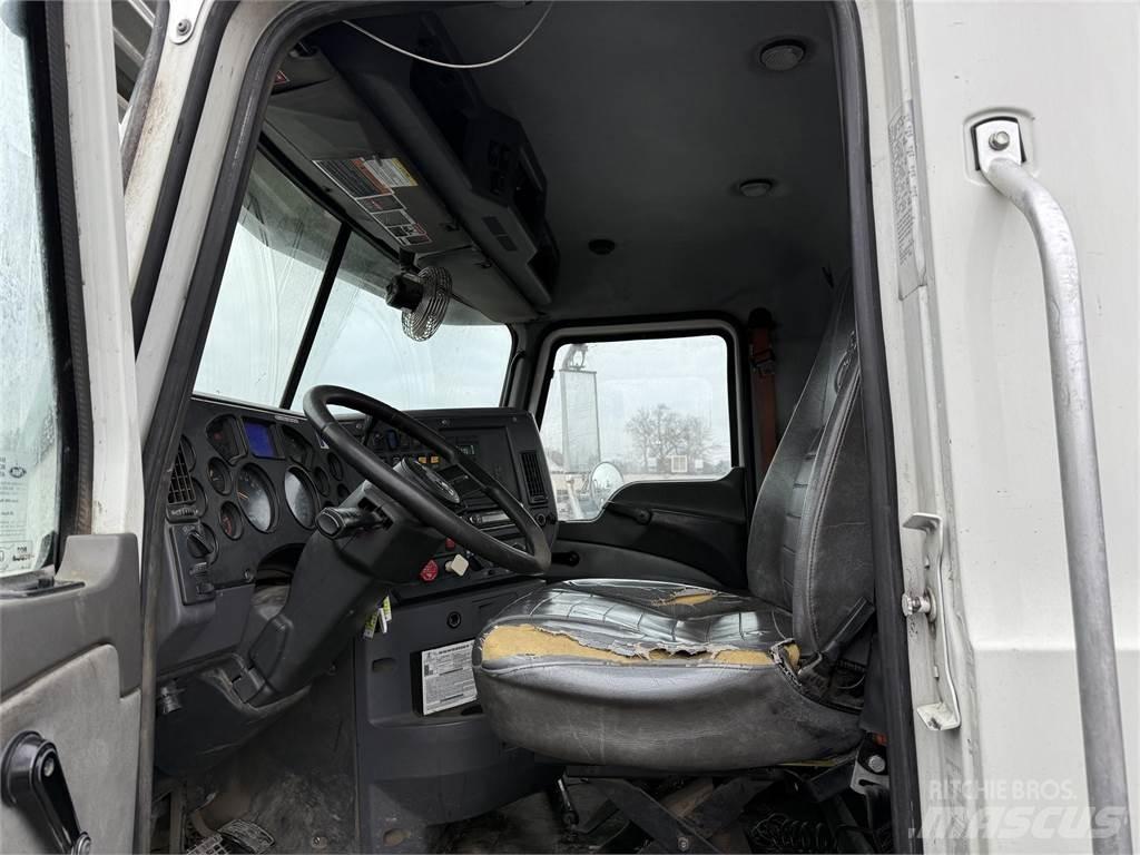 Mack GU700 Camion cabina sasiu