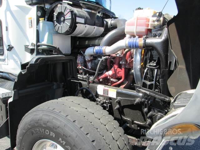 Mack GU713 Altele