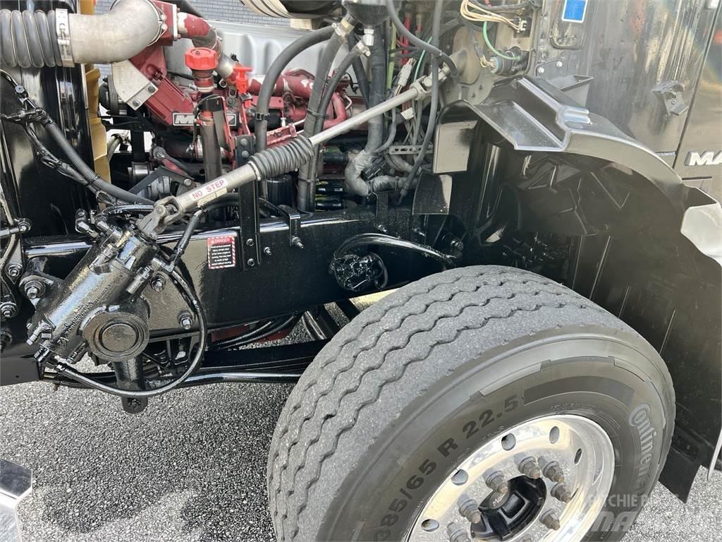 Mack GU813 Altele