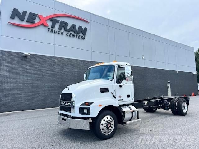 Mack MD6 42R Camion cabina sasiu