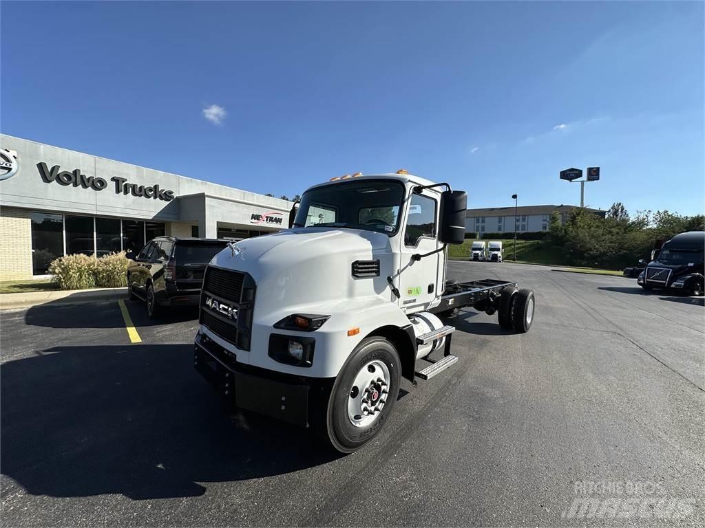Mack MD6 42R Autobasculanta