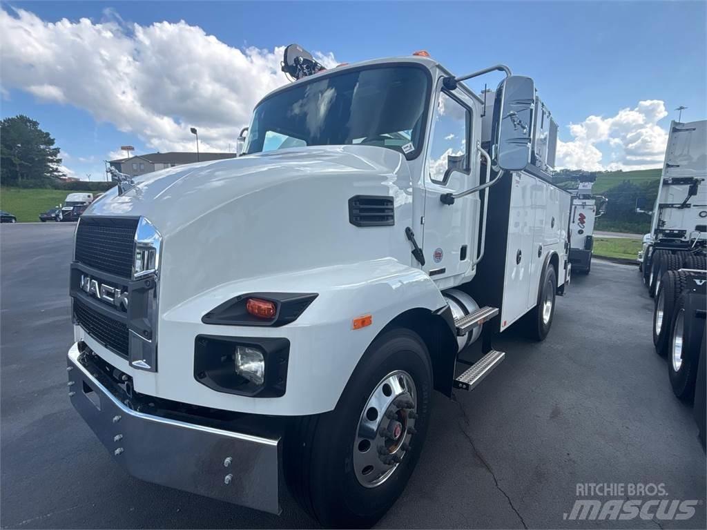 Mack MD6 42R Camion cabina sasiu