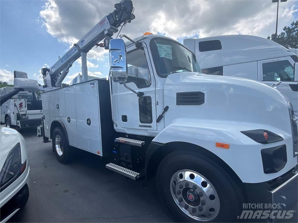 Mack MD6 42R Camion cabina sasiu